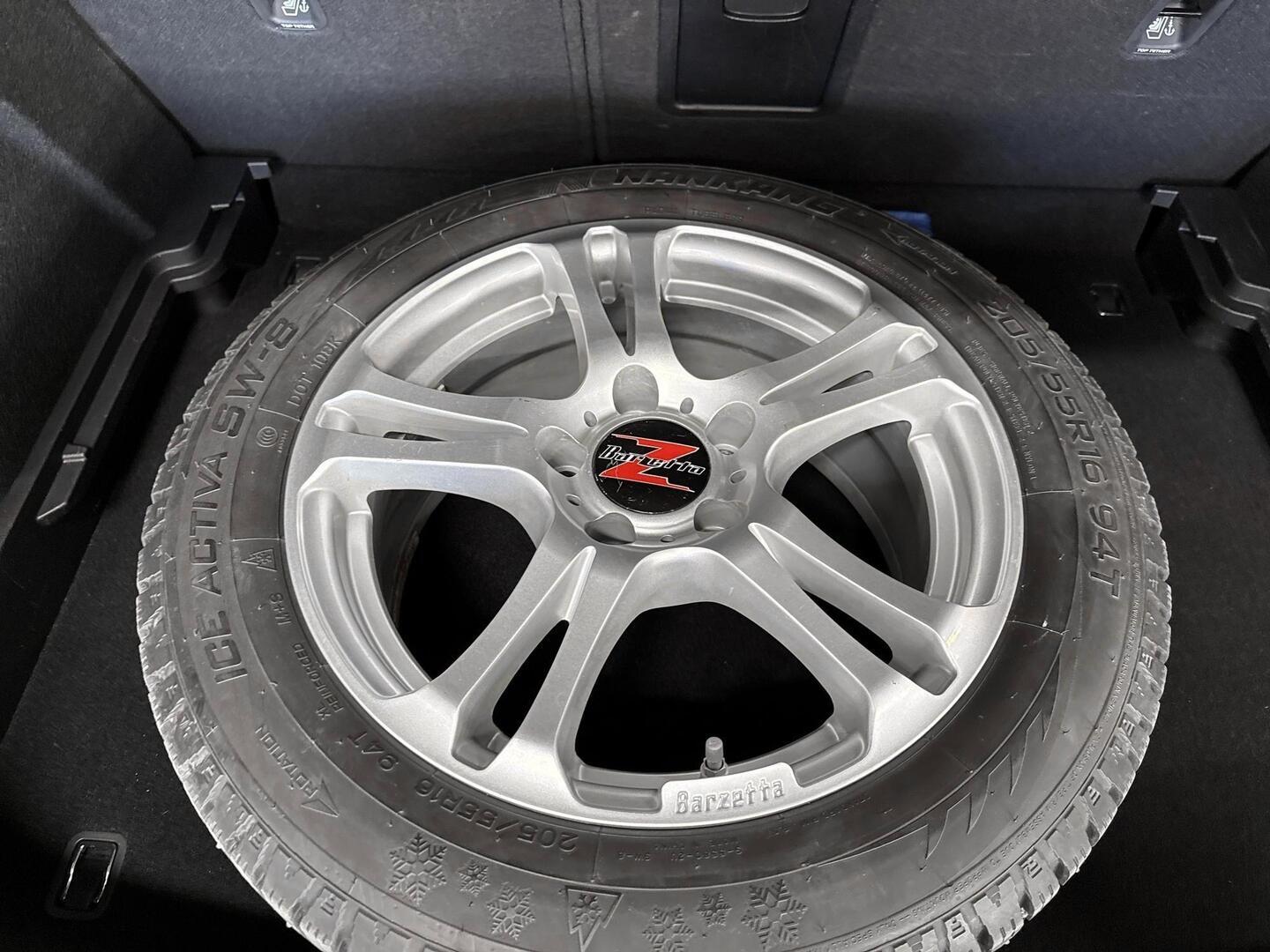 HYUNDAI i30 5d 2018
