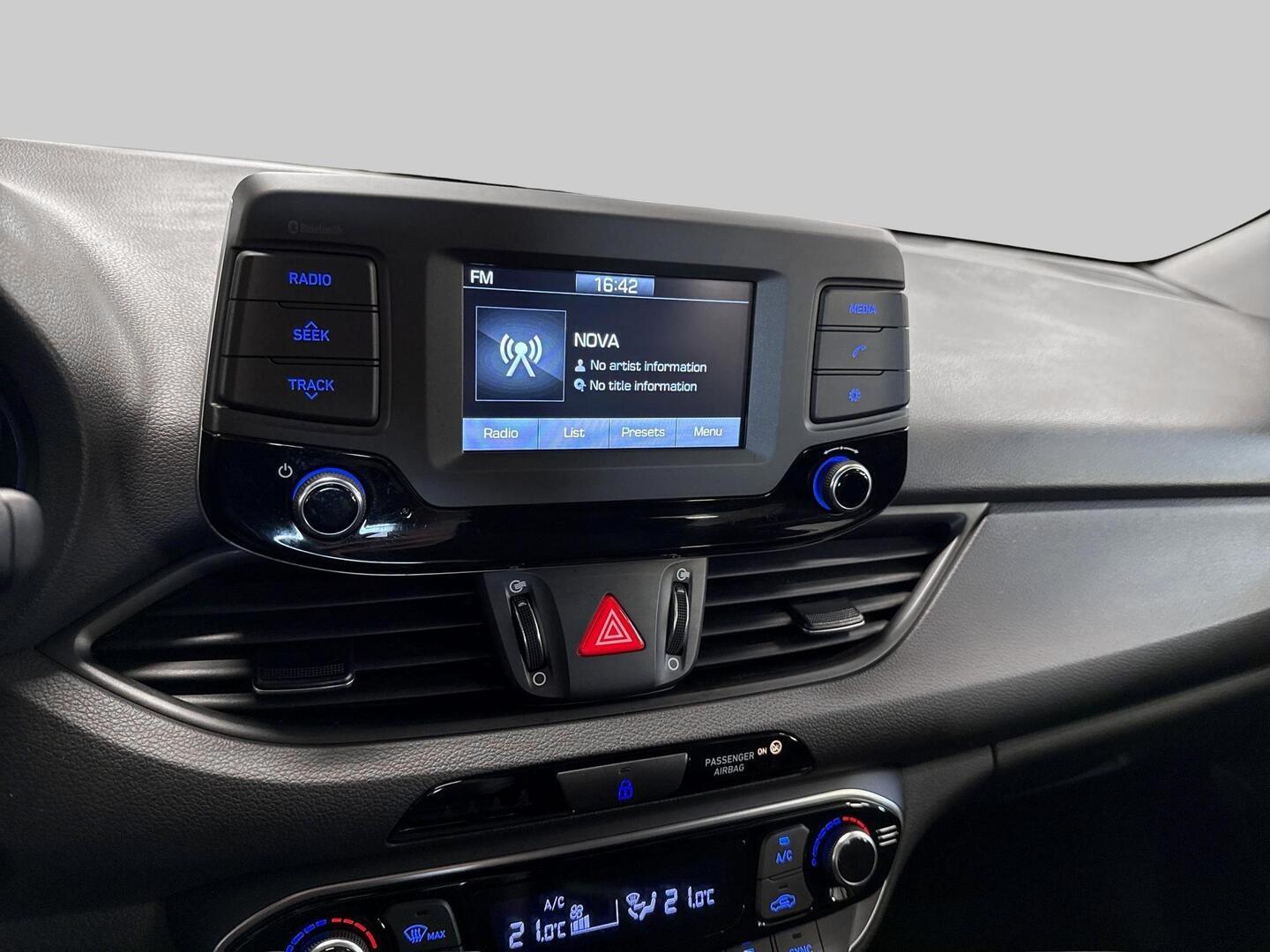 HYUNDAI i30 5d 2018