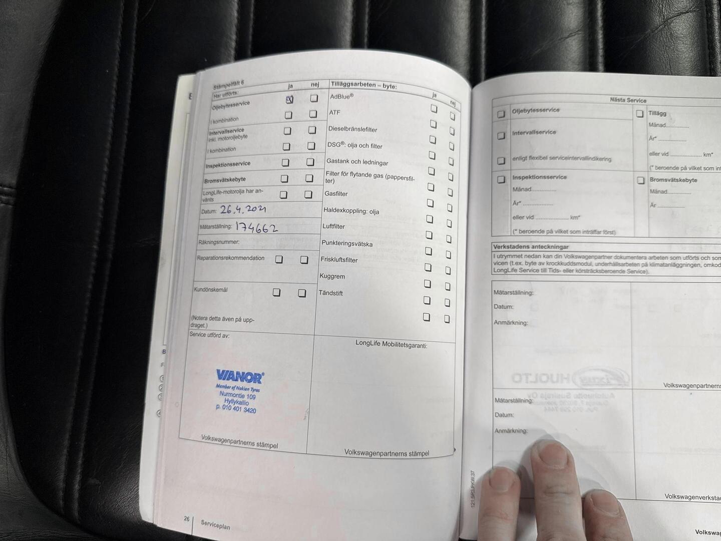 VOLKSWAGEN Passat 2012