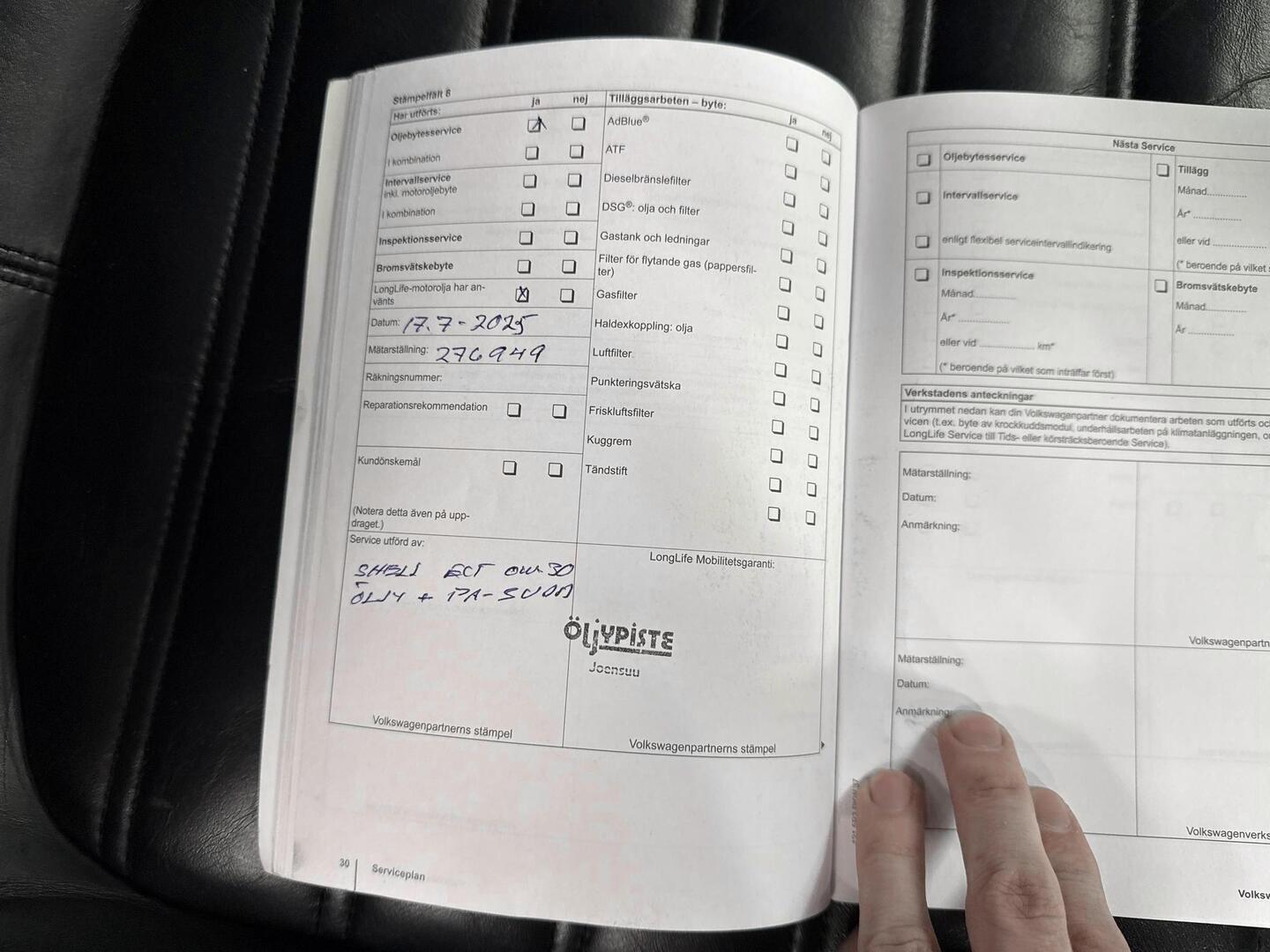 VOLKSWAGEN Passat 2012