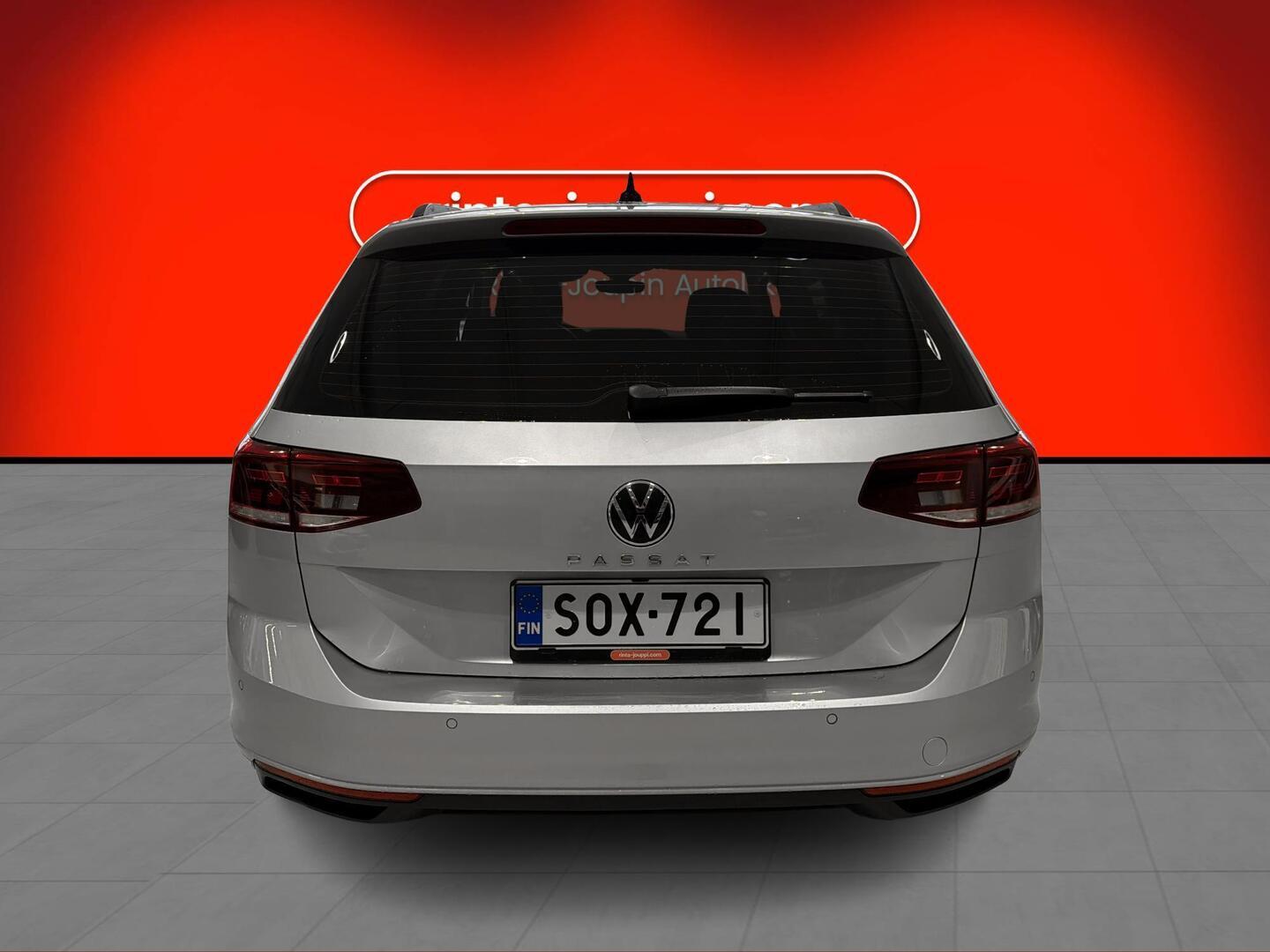 VOLKSWAGEN Passat 2022