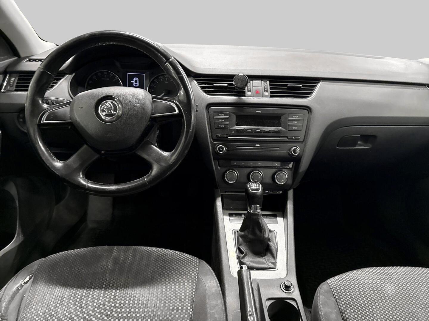 SKODA OCTAVIA 2013