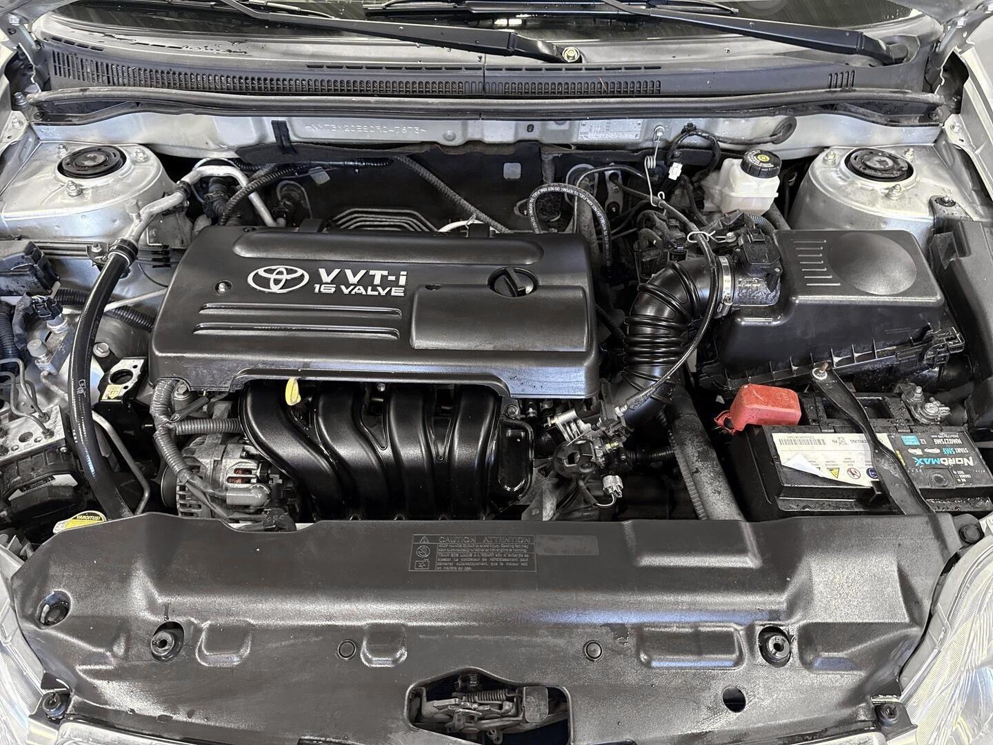 TOYOTA Corolla 2005