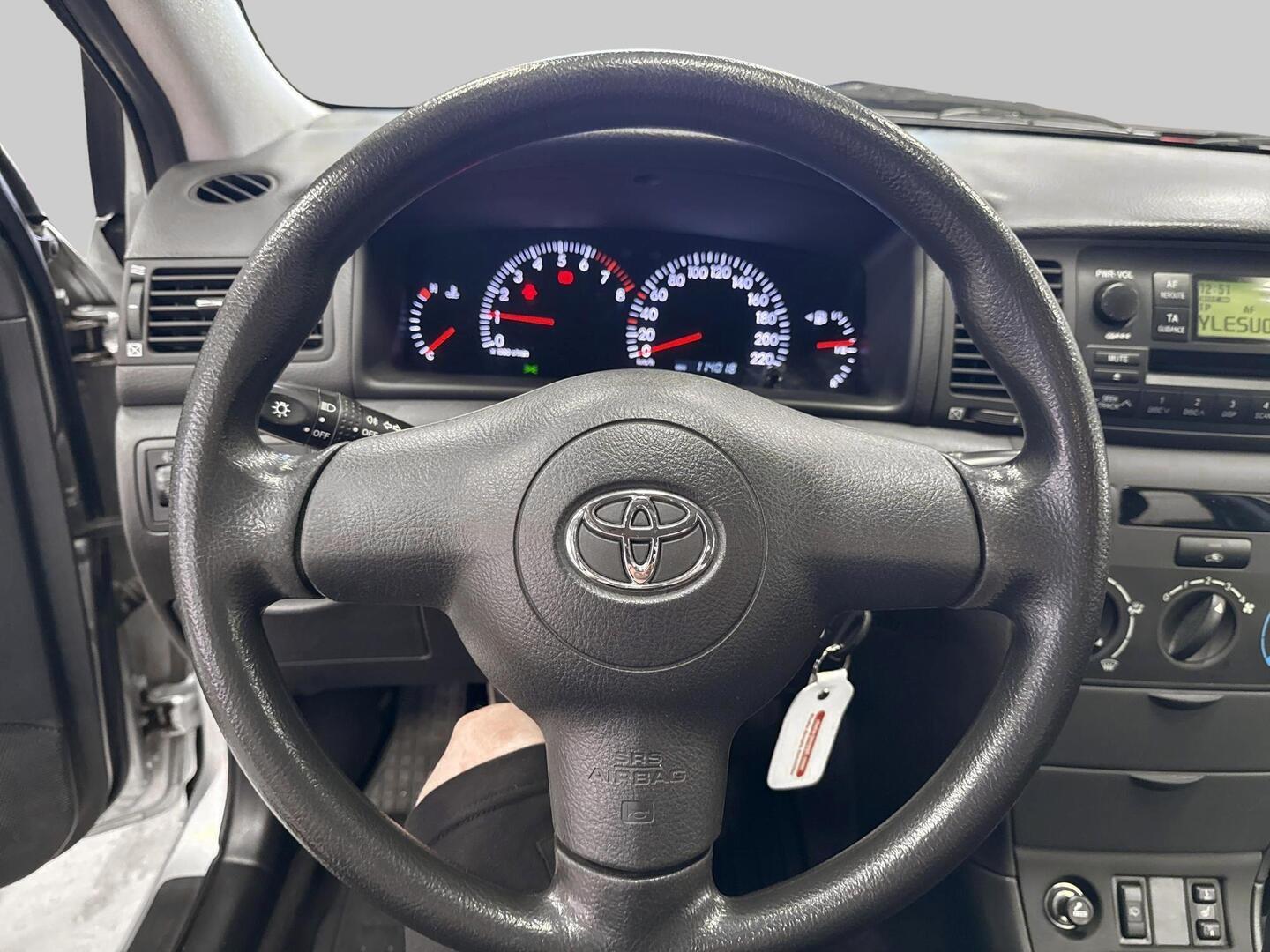 TOYOTA Corolla 2005