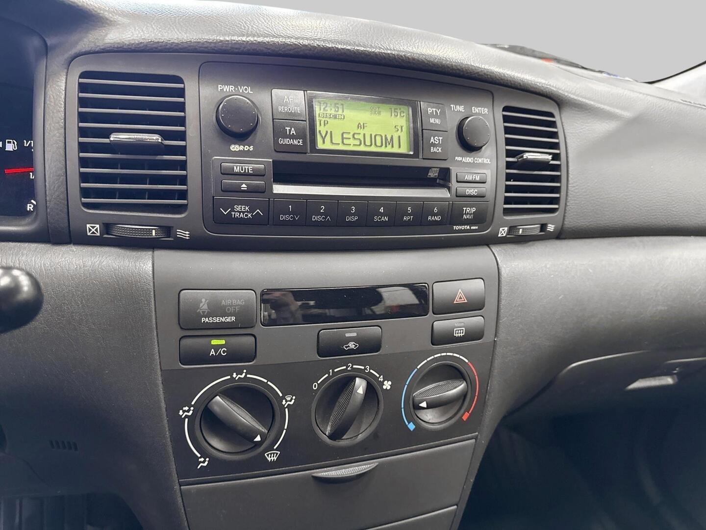 TOYOTA Corolla 2005