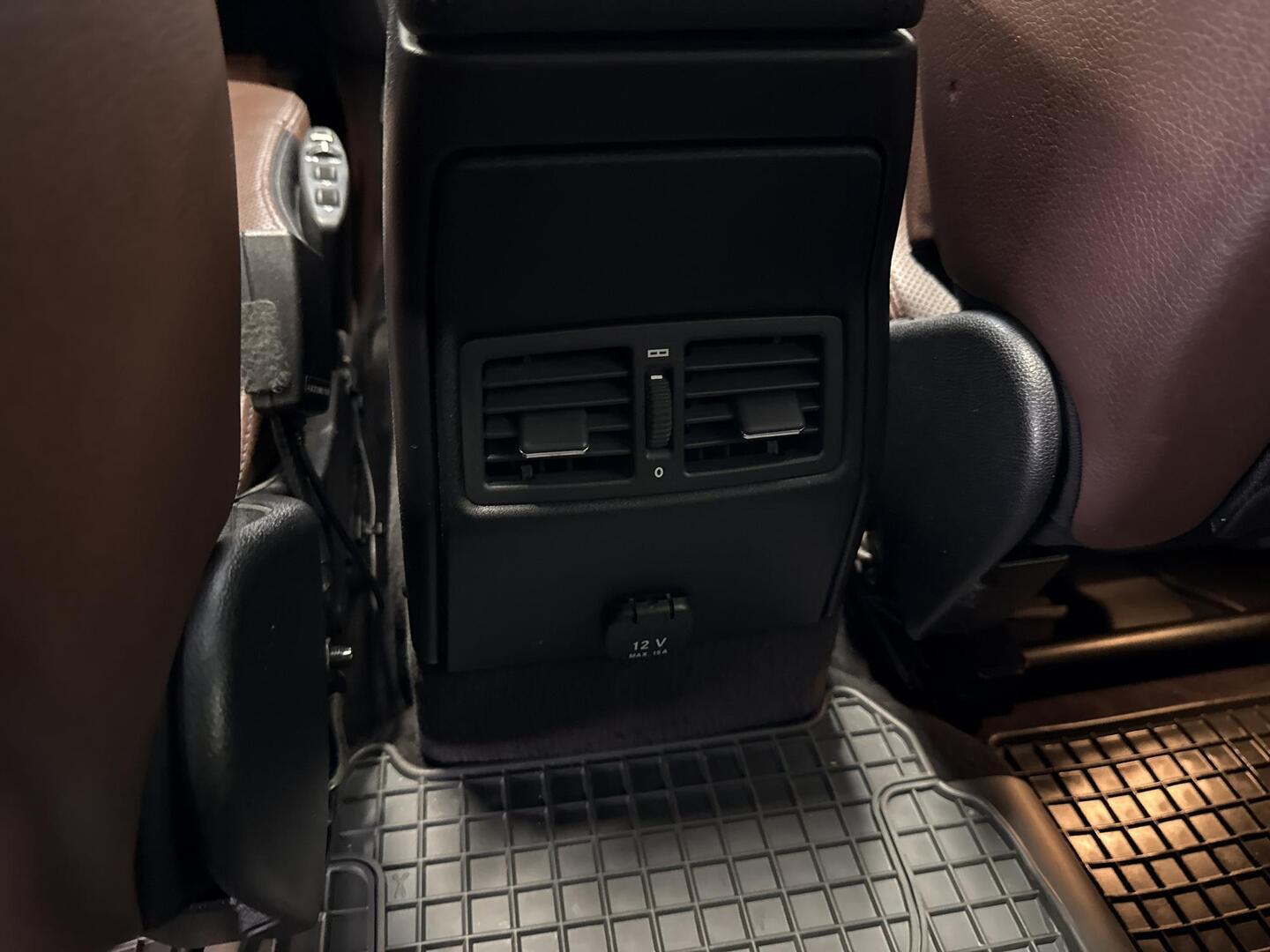 MERCEDES-BENZ G 2011