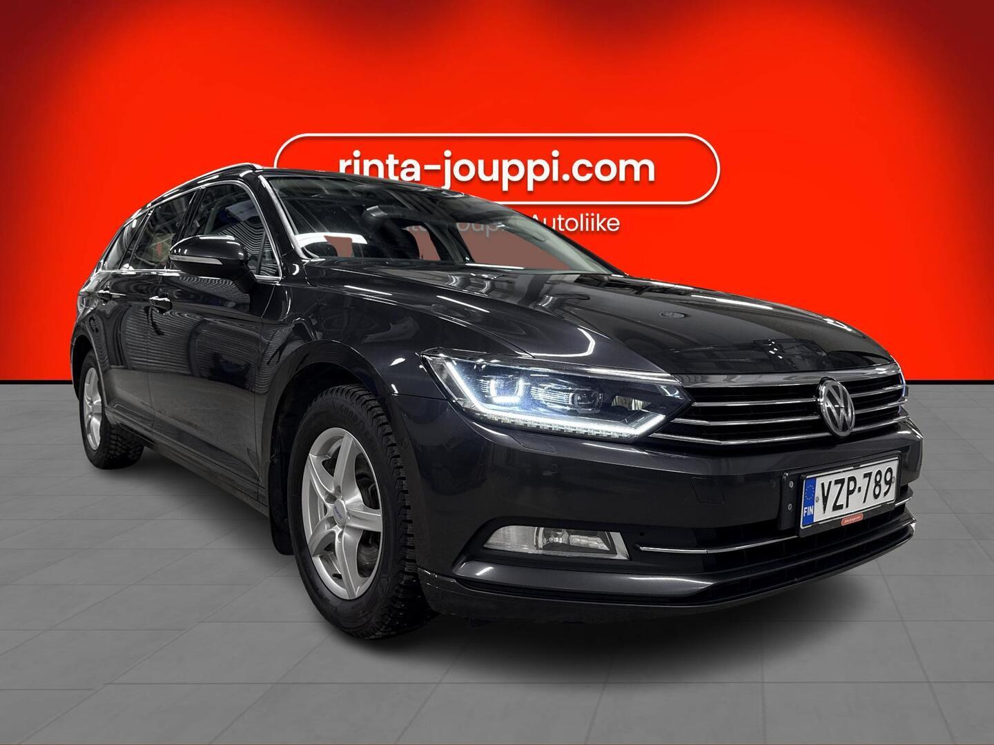 VOLKSWAGEN Passat 2017