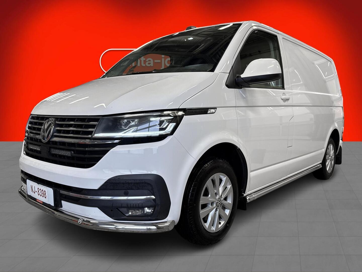 VOLKSWAGEN TRANSPORTER 2022