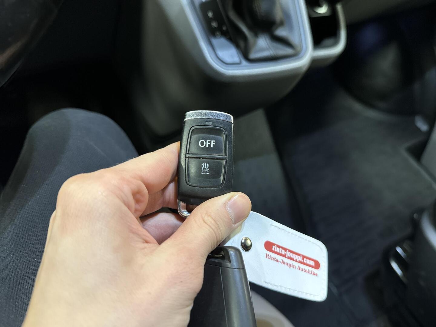 VOLKSWAGEN TRANSPORTER 2022