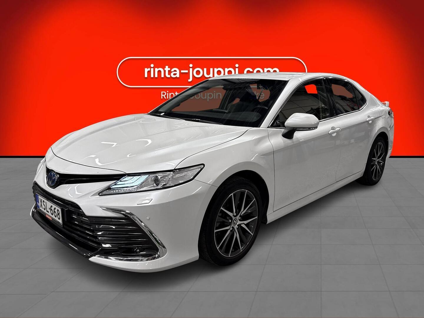TOYOTA CAMRY 2024