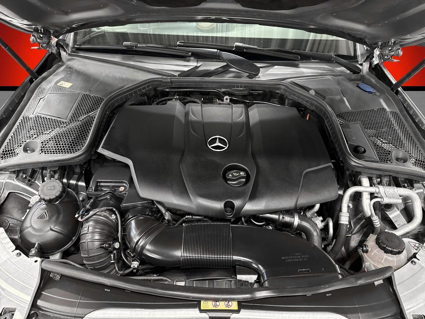 MERCEDES-BENZ C 2015