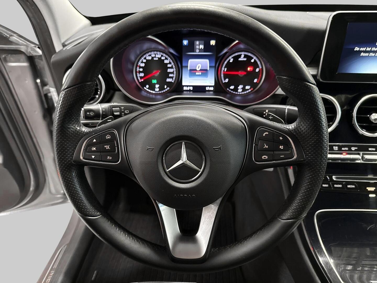 MERCEDES-BENZ C 2015