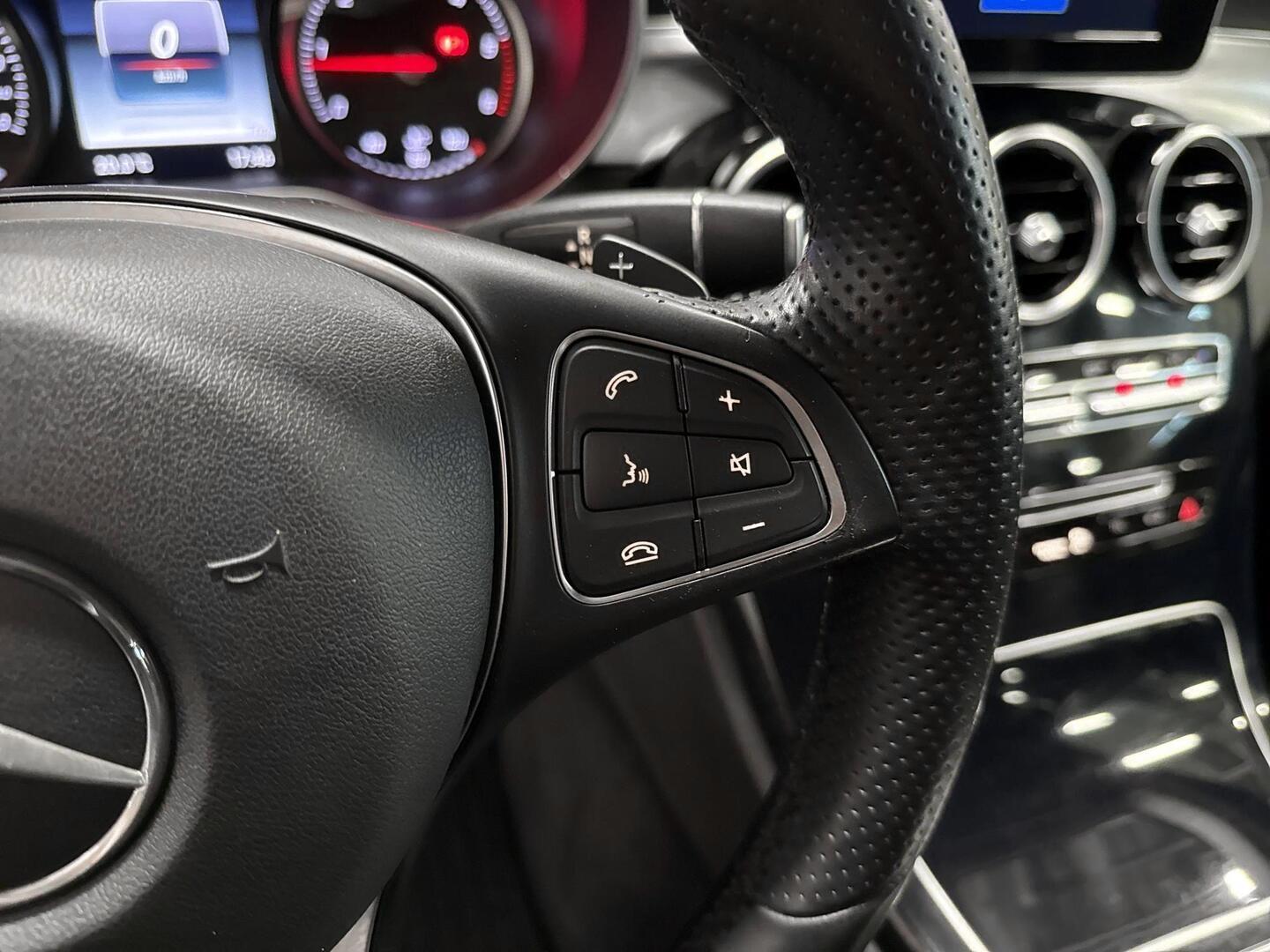 MERCEDES-BENZ C 2015