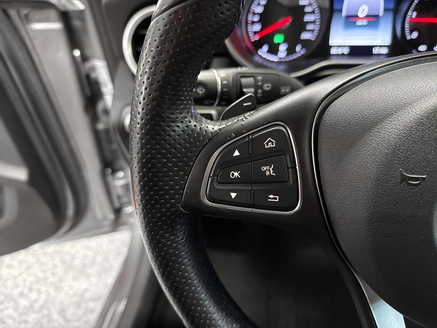 MERCEDES-BENZ C 2015