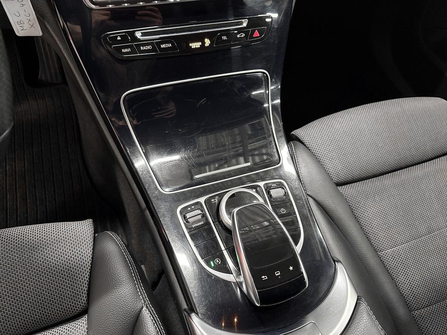 MERCEDES-BENZ C 2015