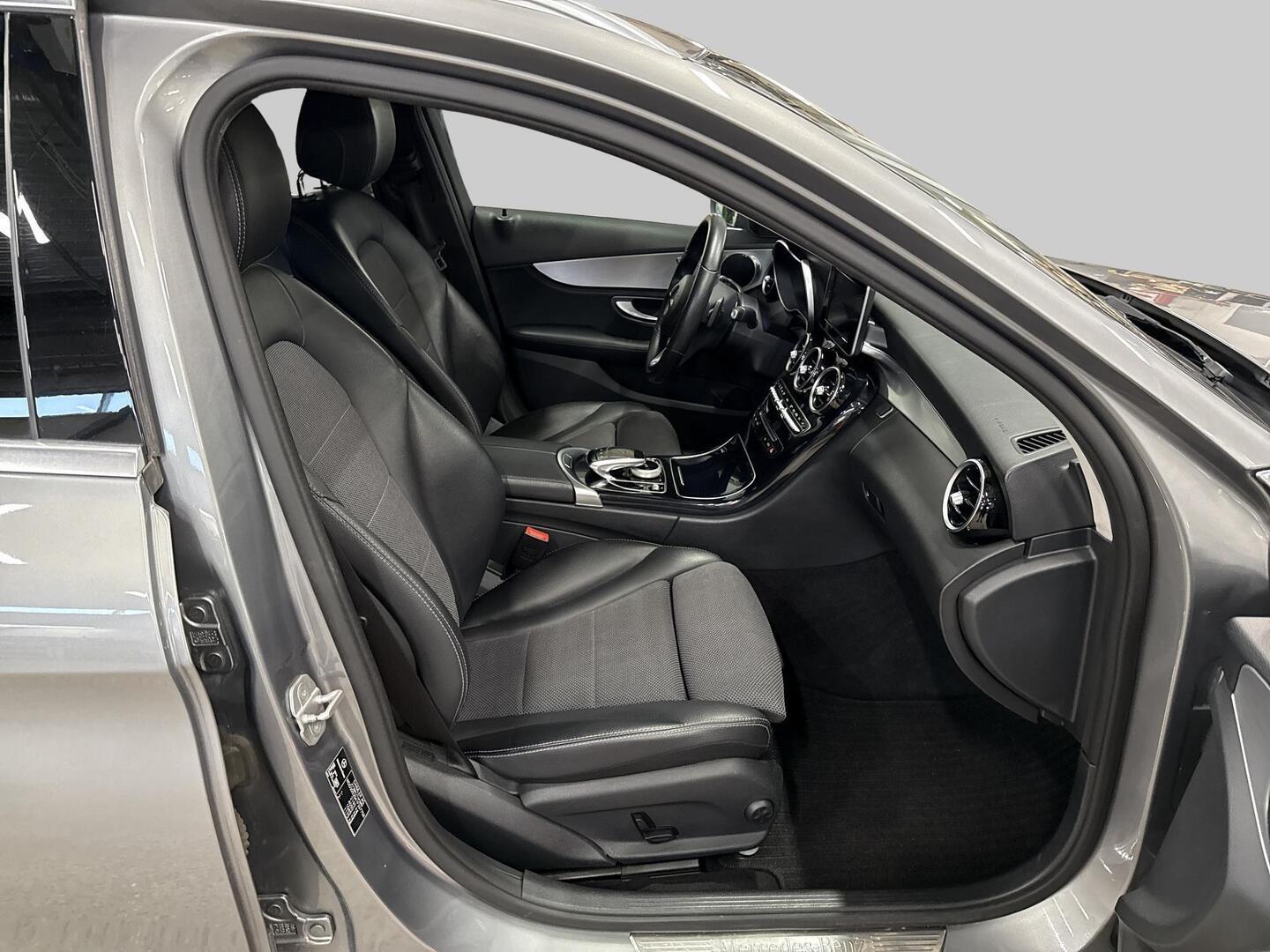 MERCEDES-BENZ C 2015