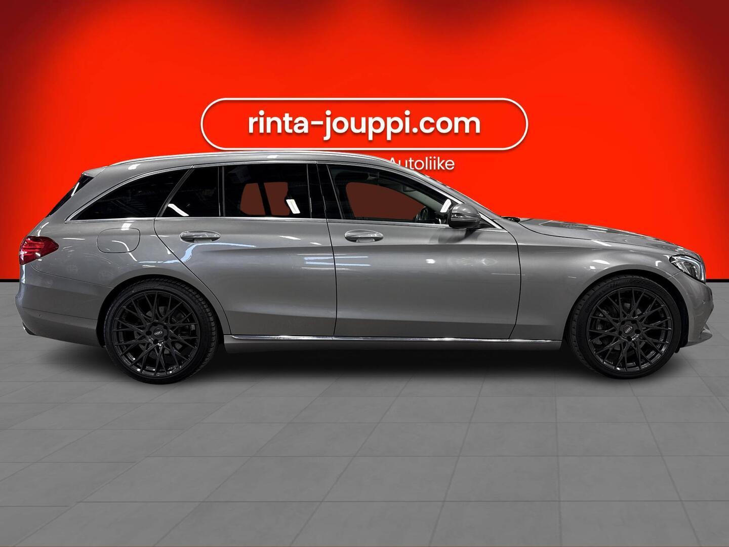 MERCEDES-BENZ C 2015