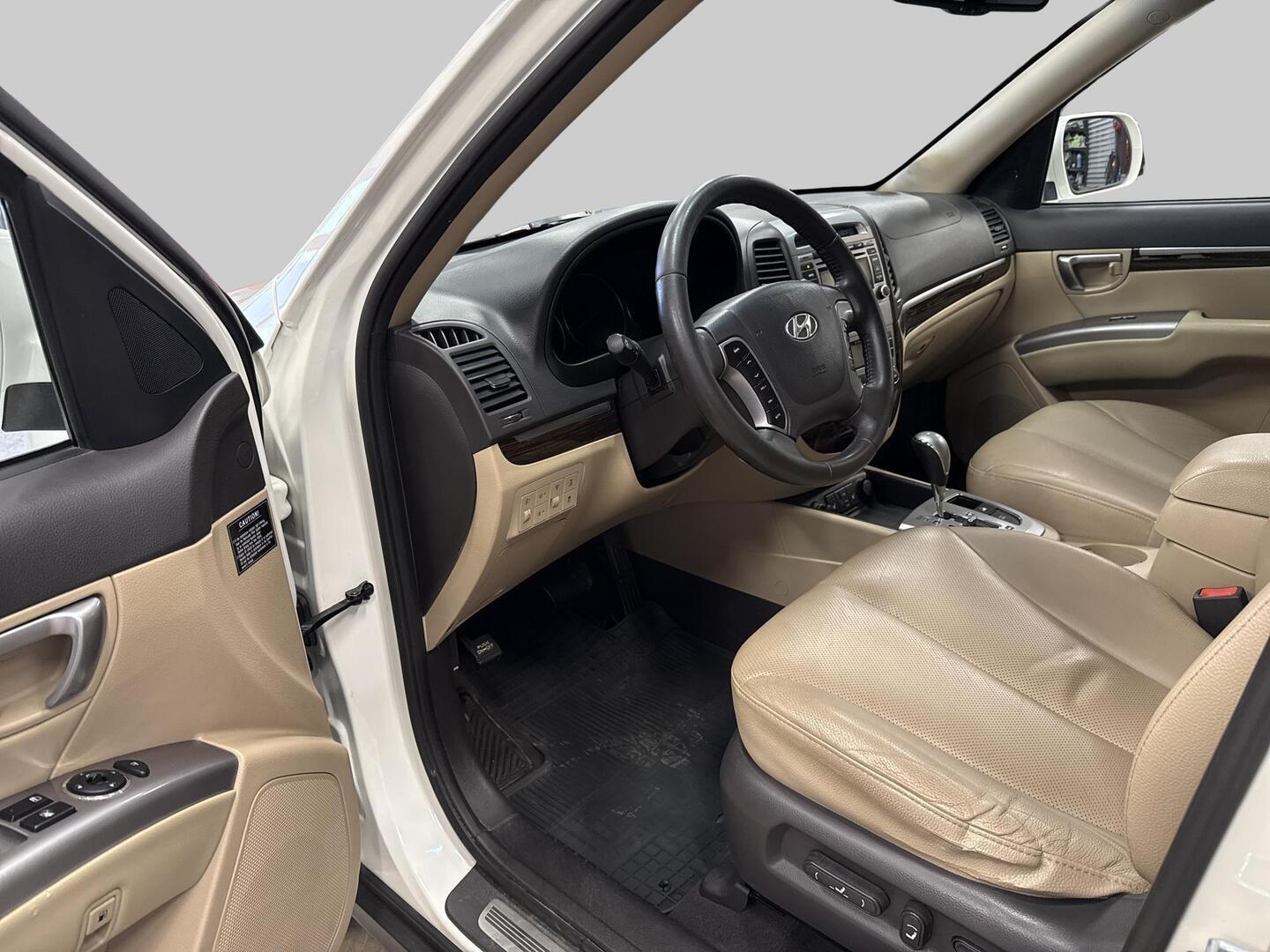 HYUNDAI Santa Fe 2012
