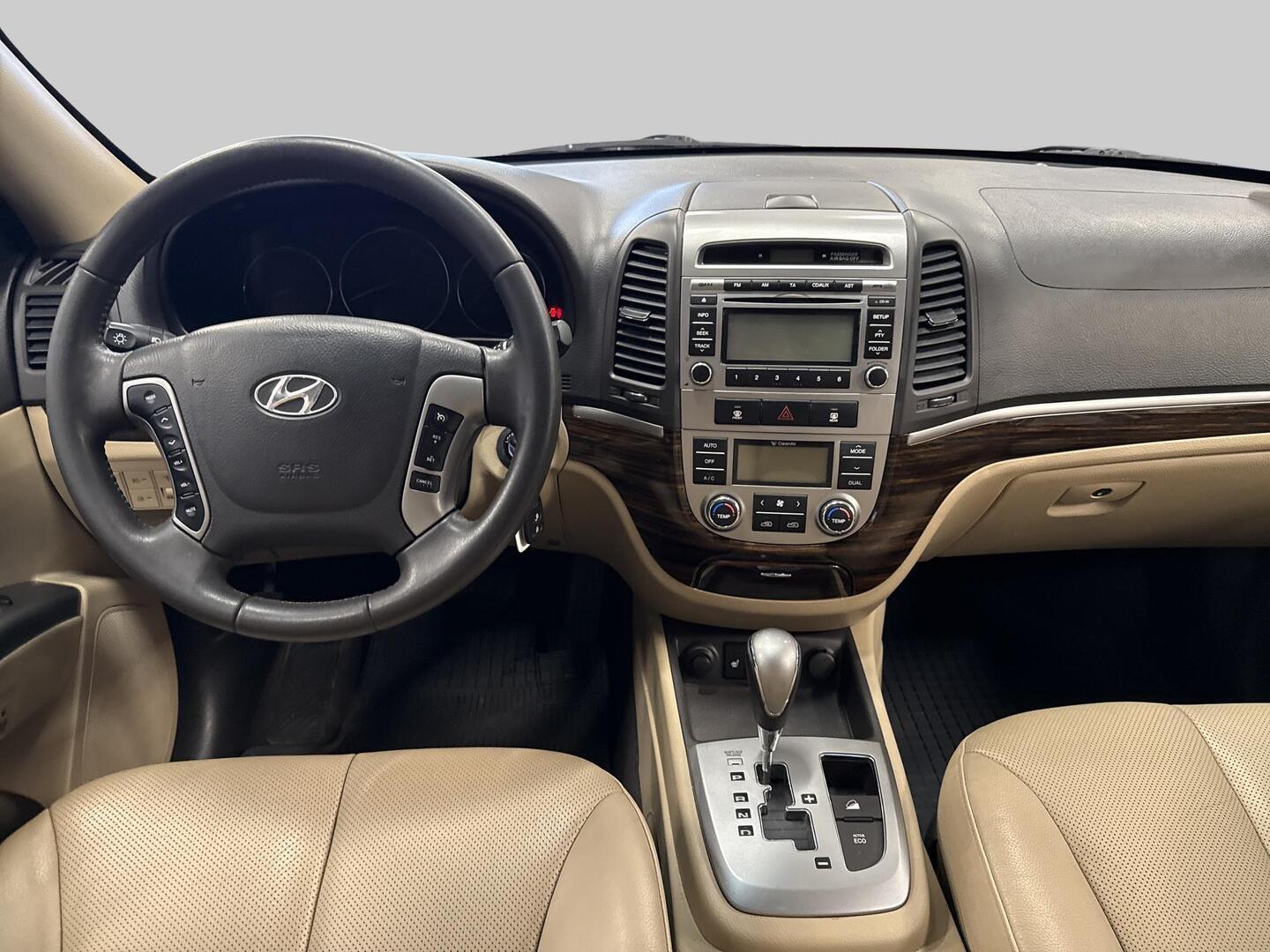 HYUNDAI Santa Fe 2012