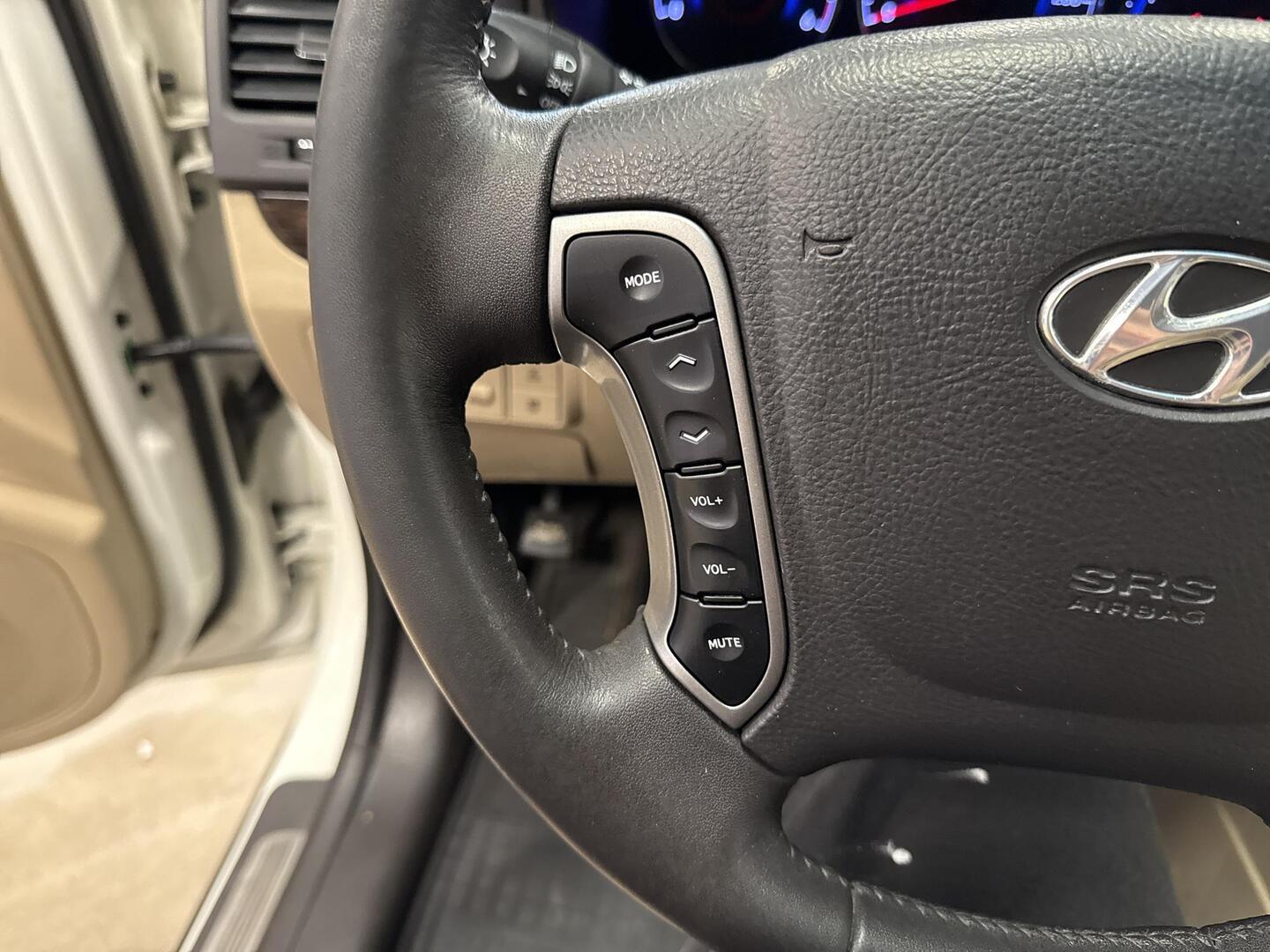 HYUNDAI Santa Fe 2012