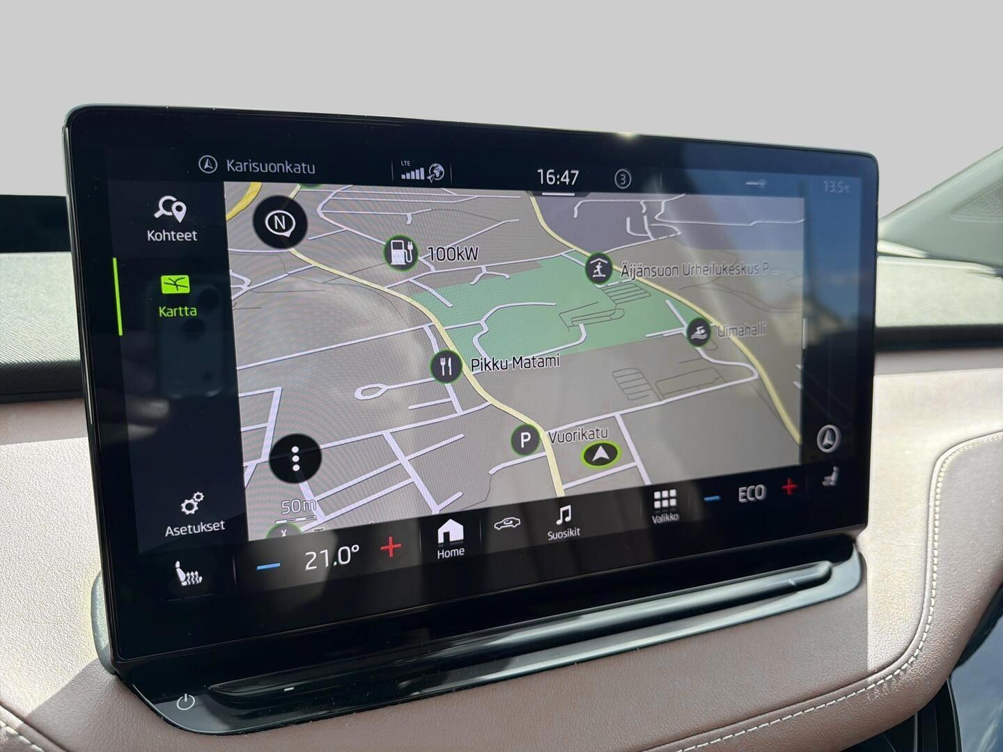 SKODA Enyaq 2022