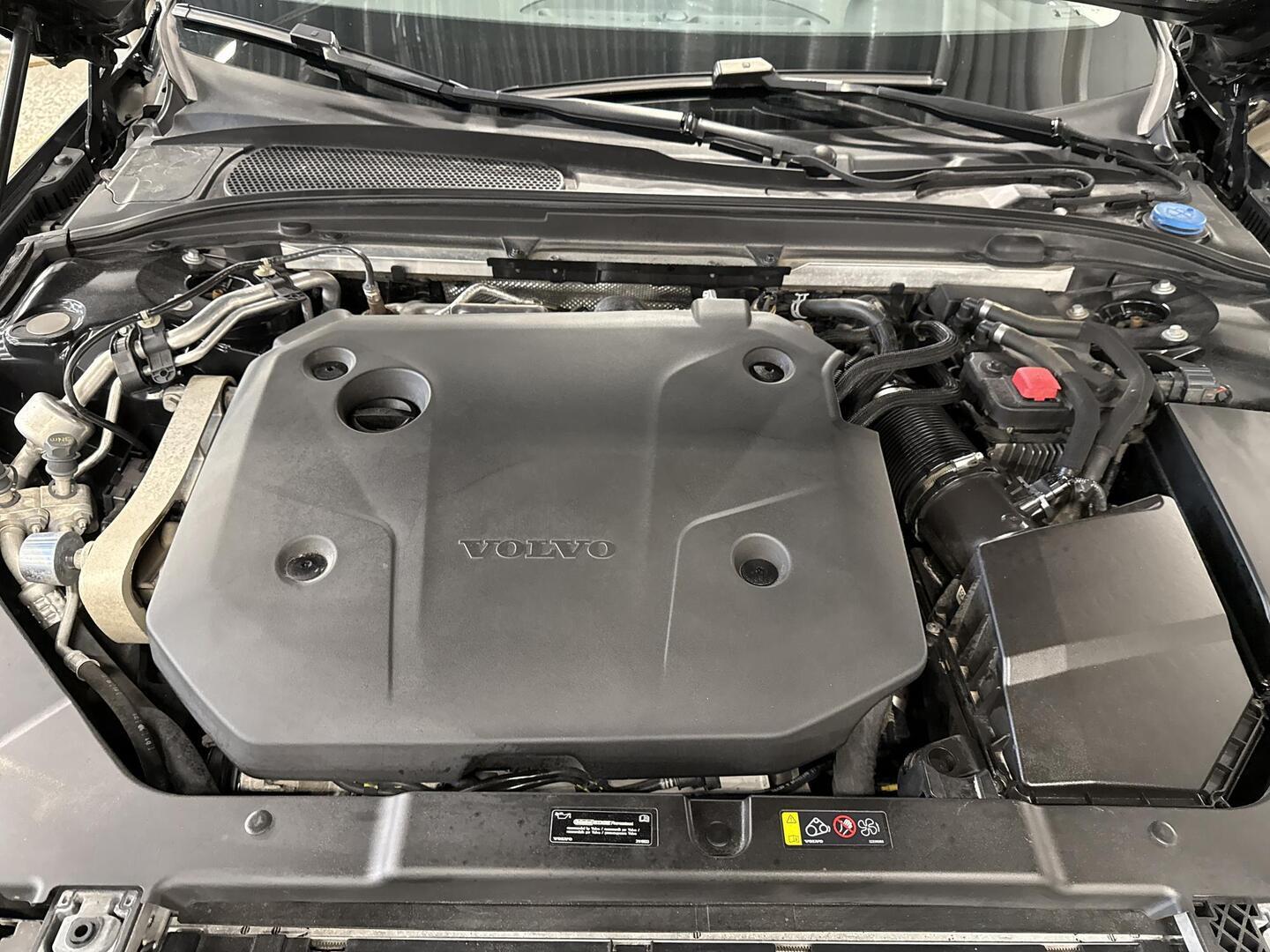 VOLVO V60 Cross Country 2022