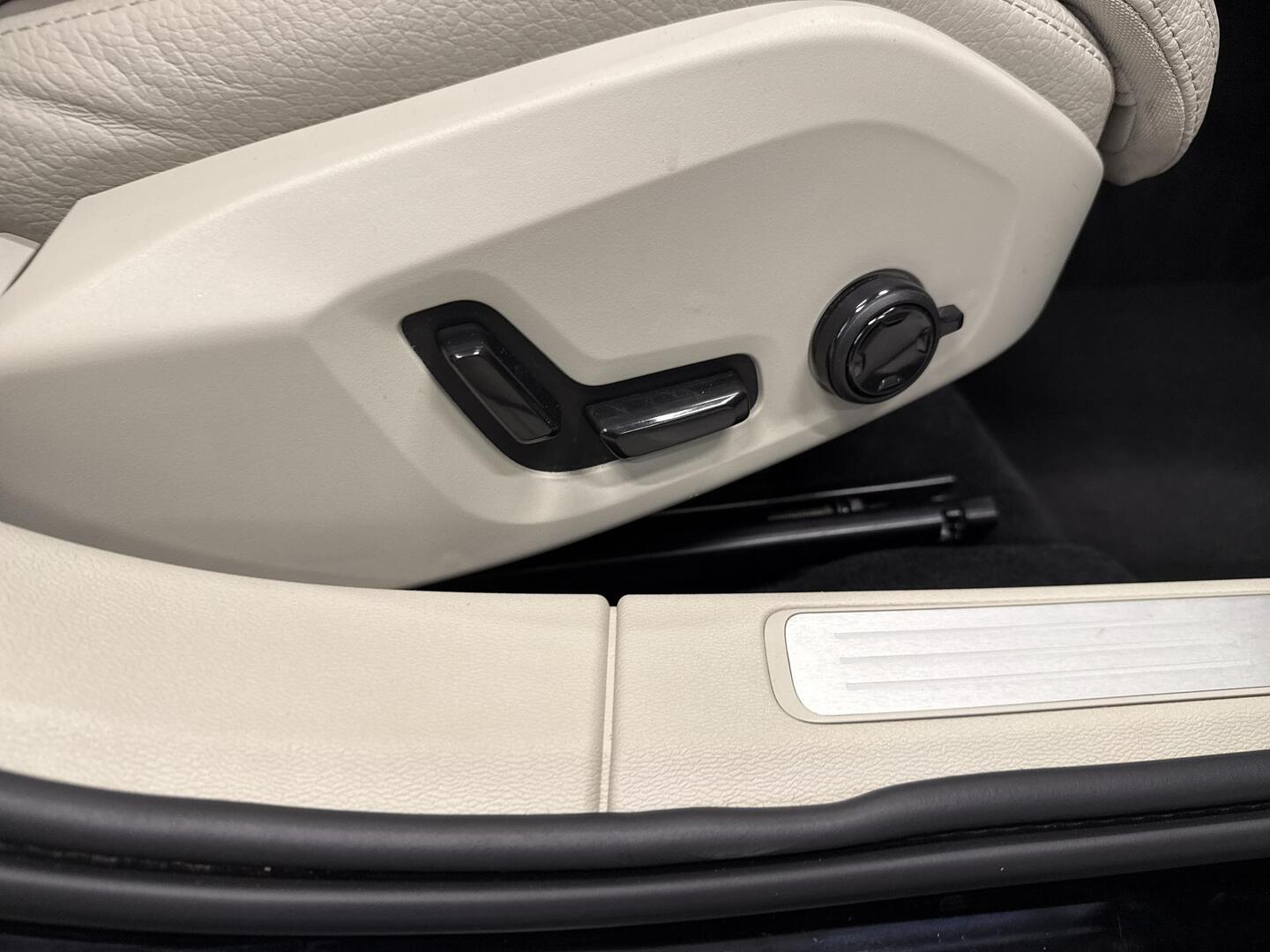 VOLVO V60 Cross Country 2022