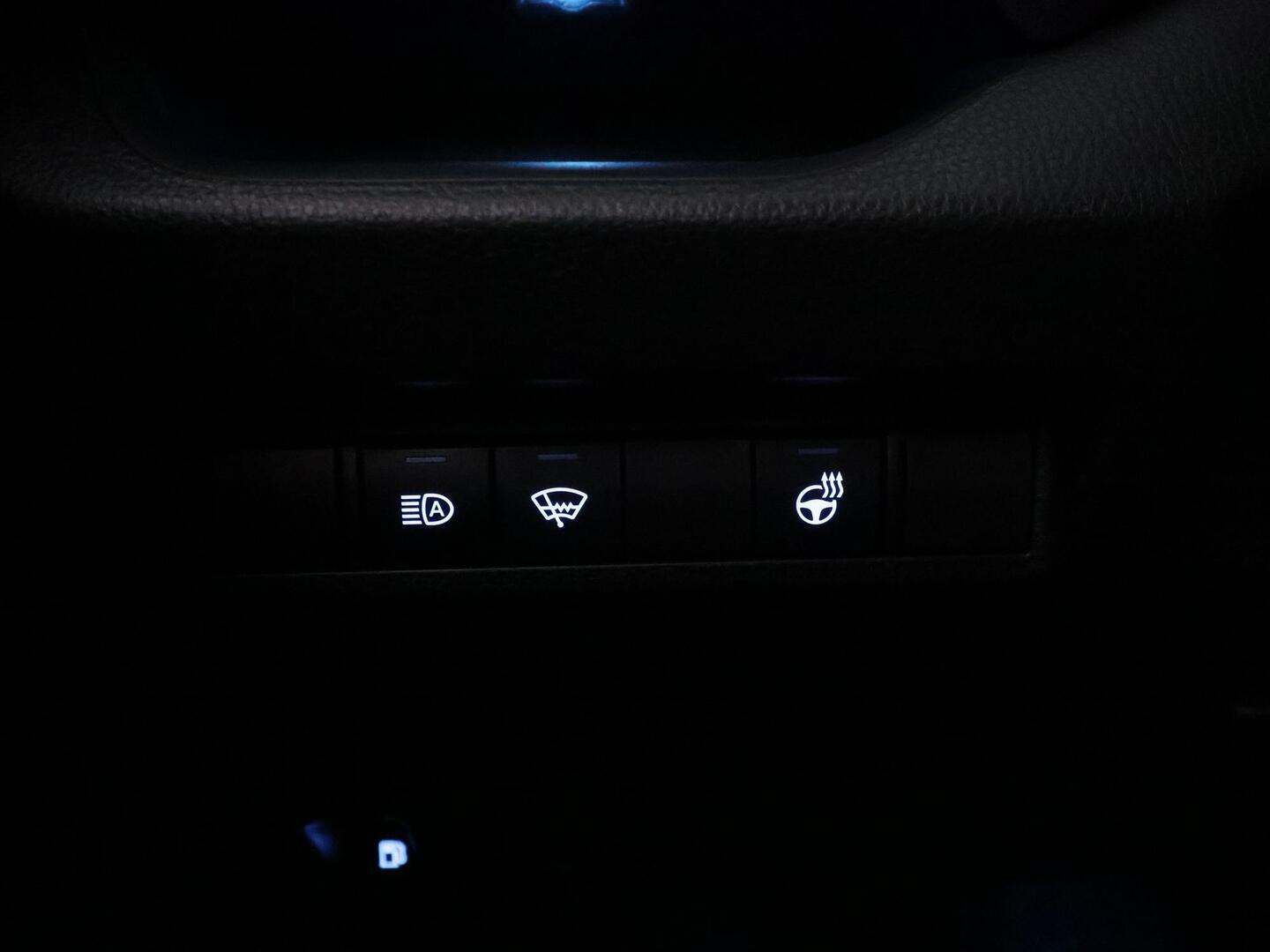 TOYOTA RAV4 Plug-in 2022