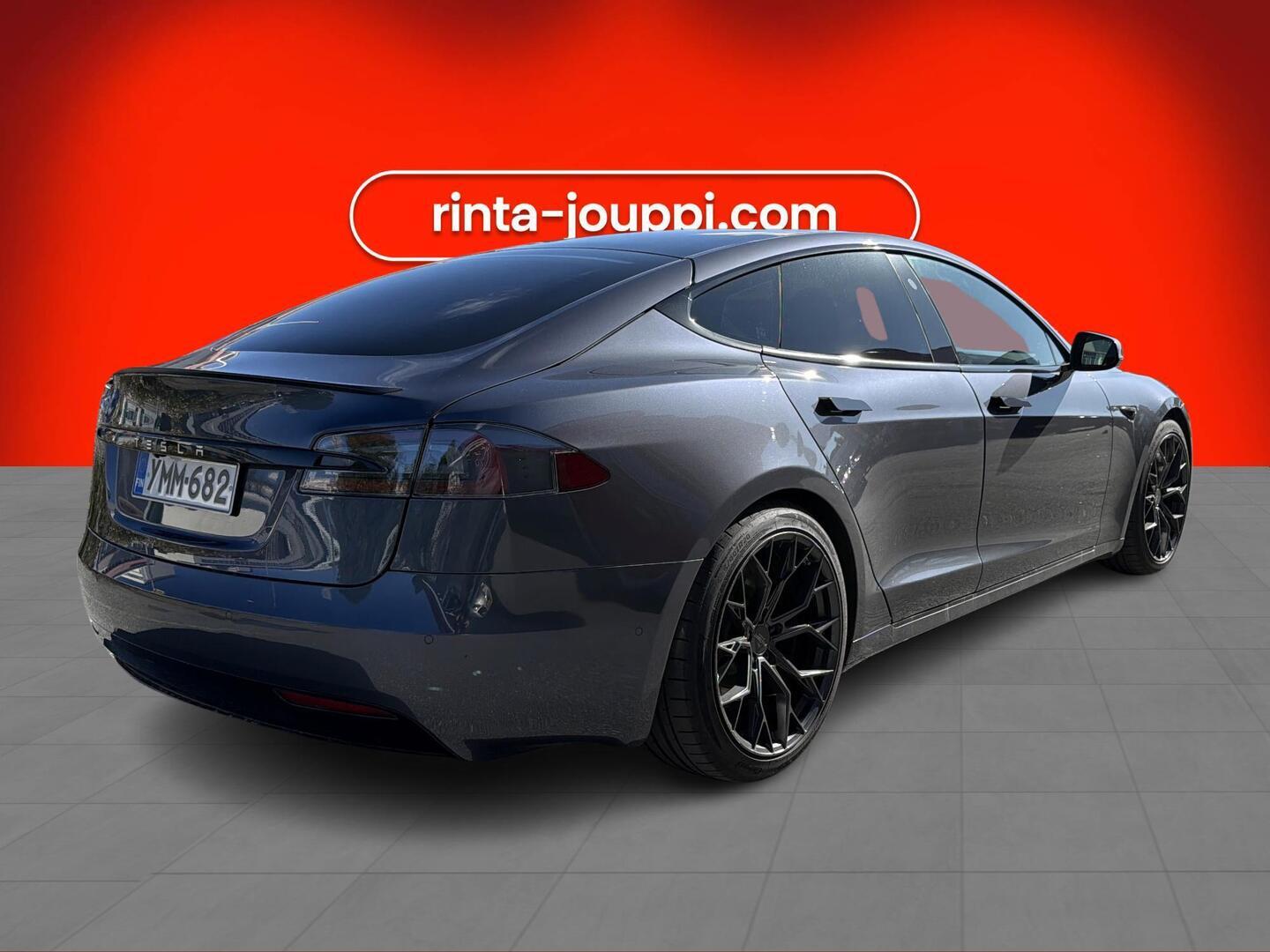 TESLA Model S 2020