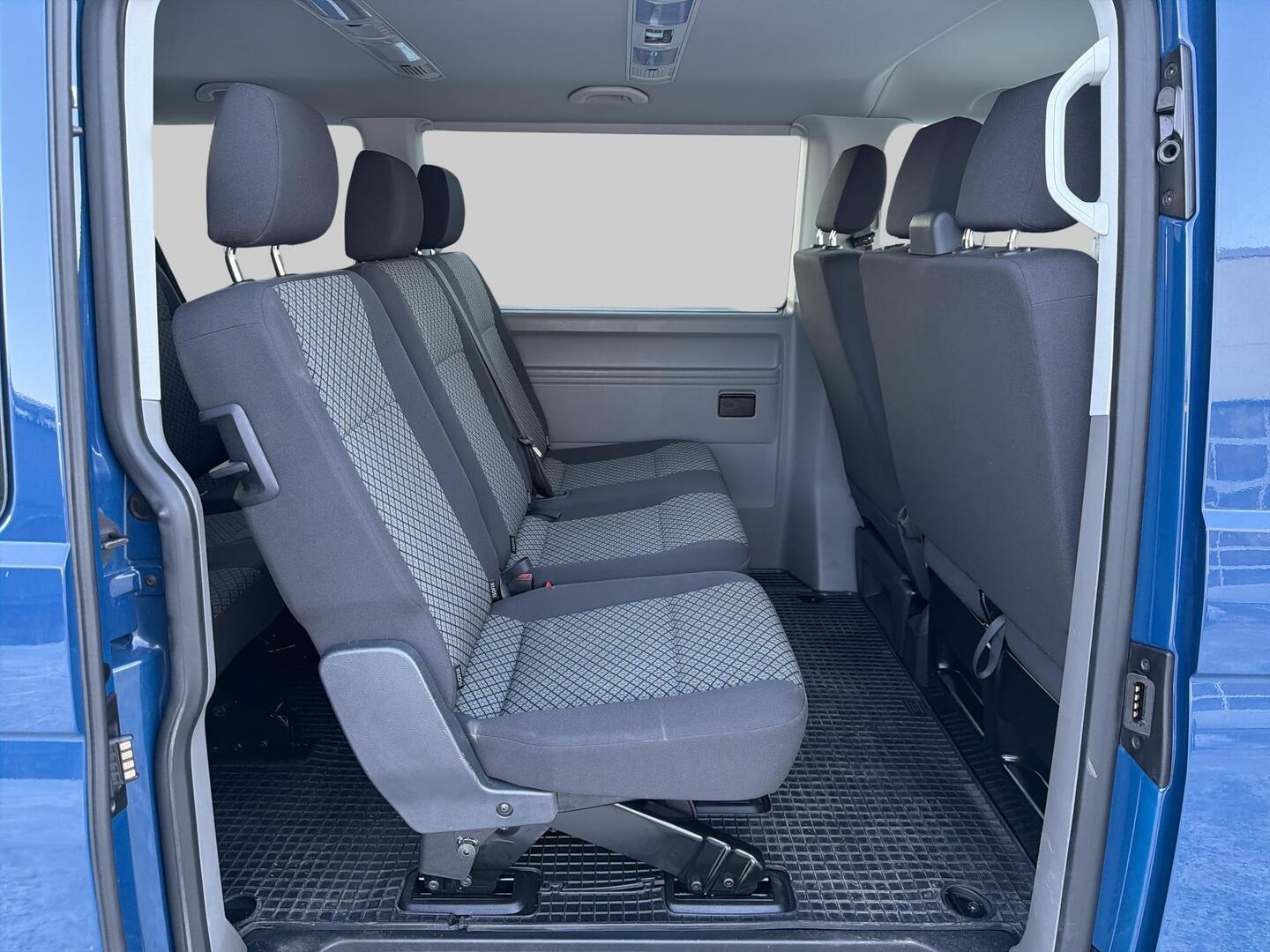 VOLKSWAGEN Caravelle 2020