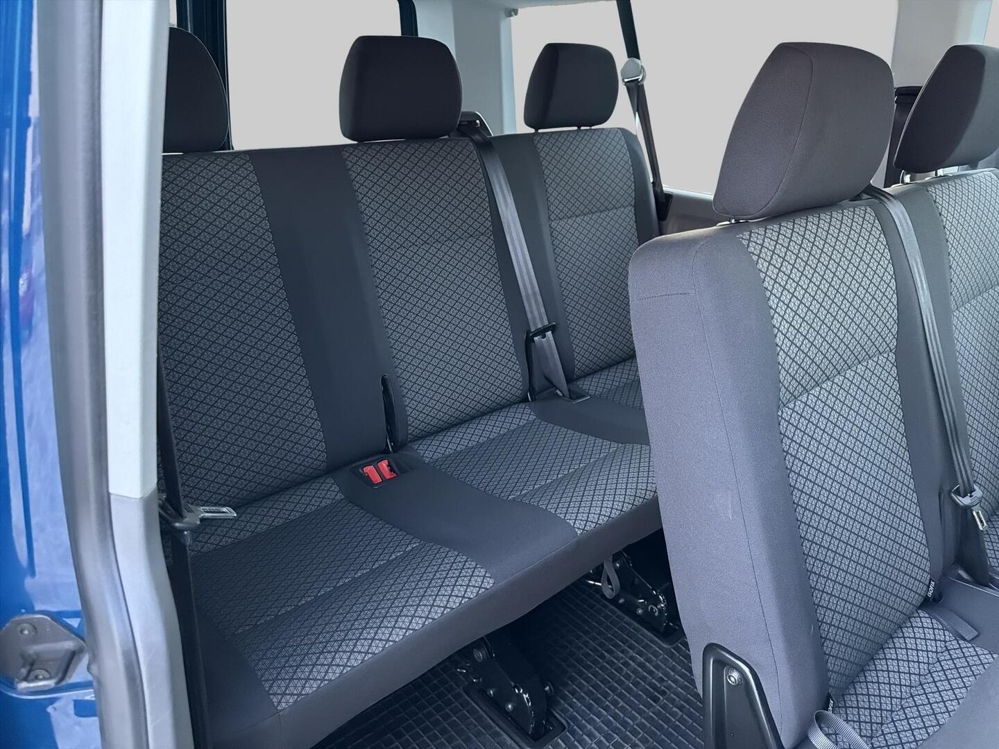 VOLKSWAGEN Caravelle 2020