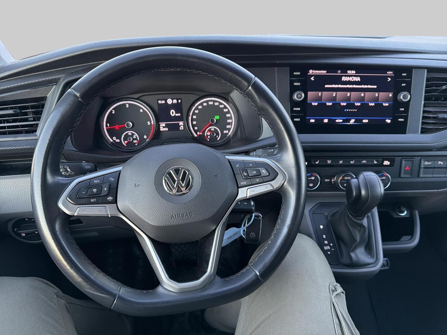 VOLKSWAGEN Caravelle 2020