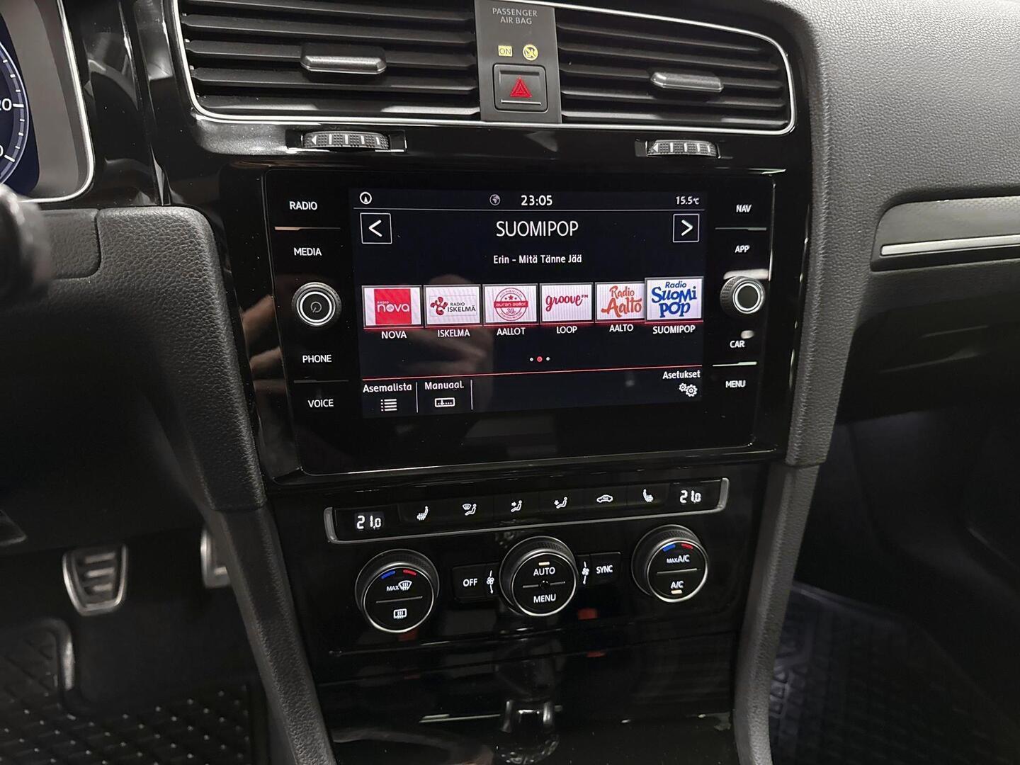 VOLKSWAGEN Golf 2018