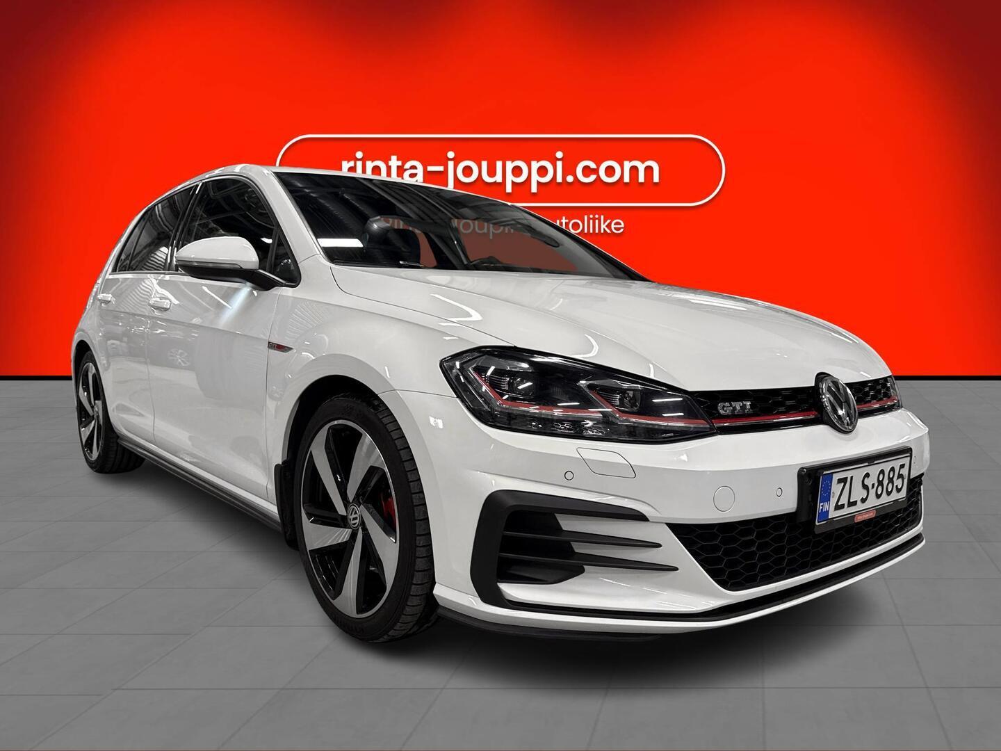 VOLKSWAGEN Golf 2018