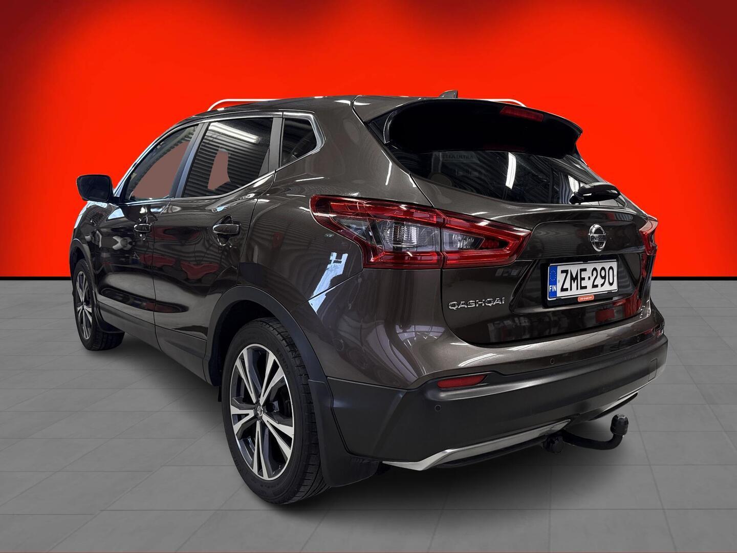 NISSAN Qashqai 2018