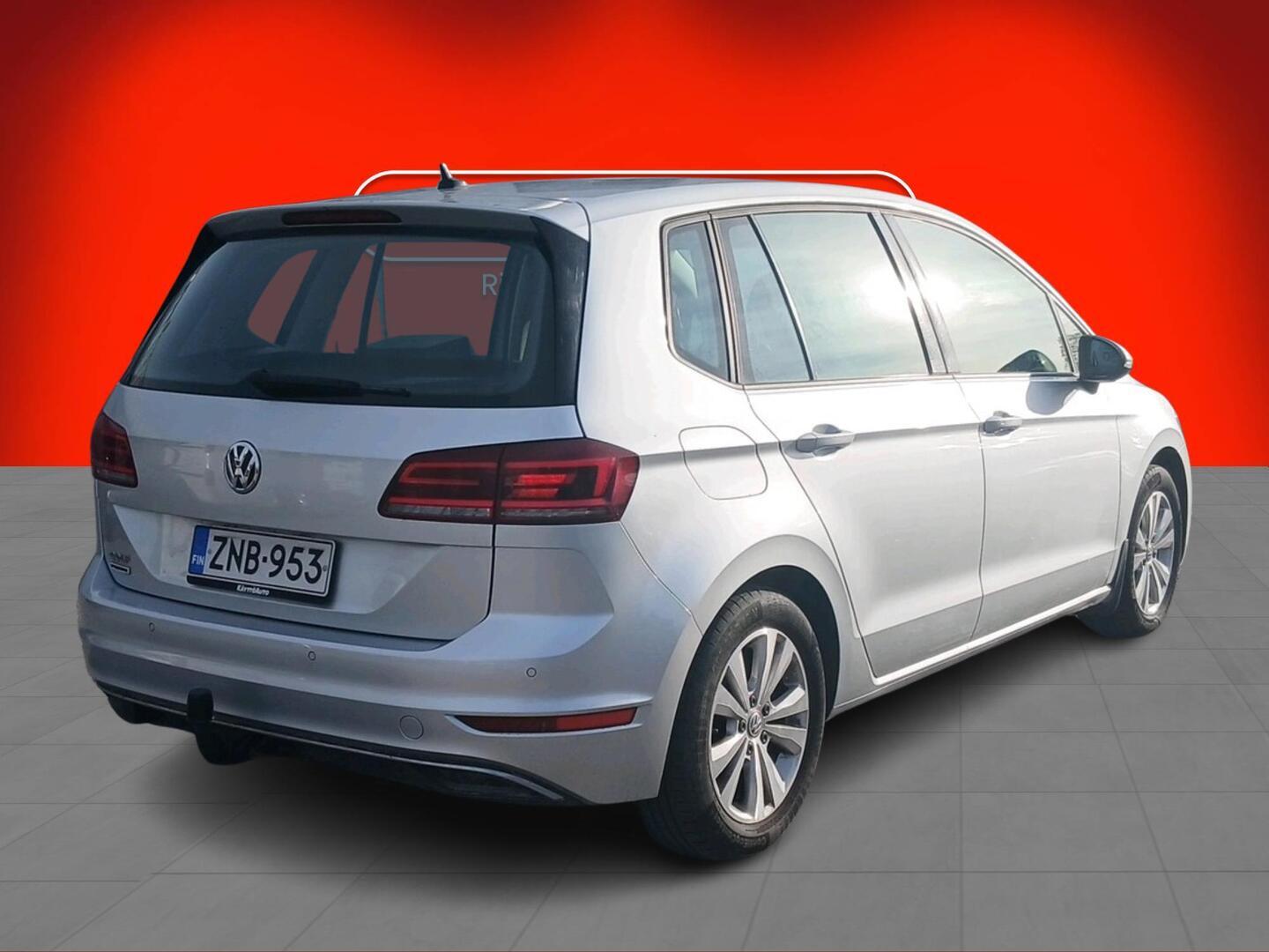 VOLKSWAGEN Golf Sportsvan 2020