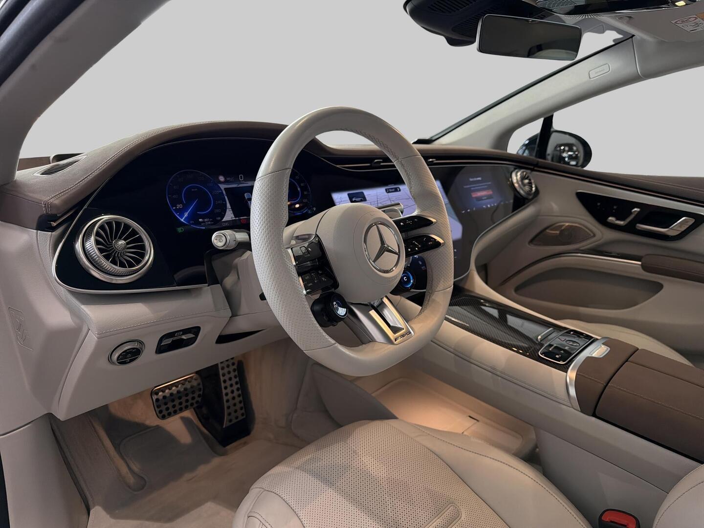 MERCEDES-BENZ EQS 2022