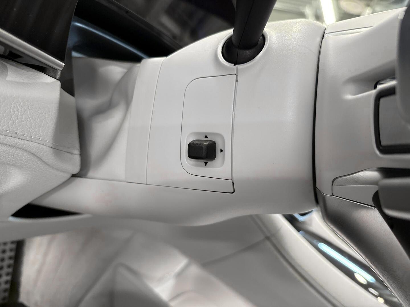 MERCEDES-BENZ EQS 2022
