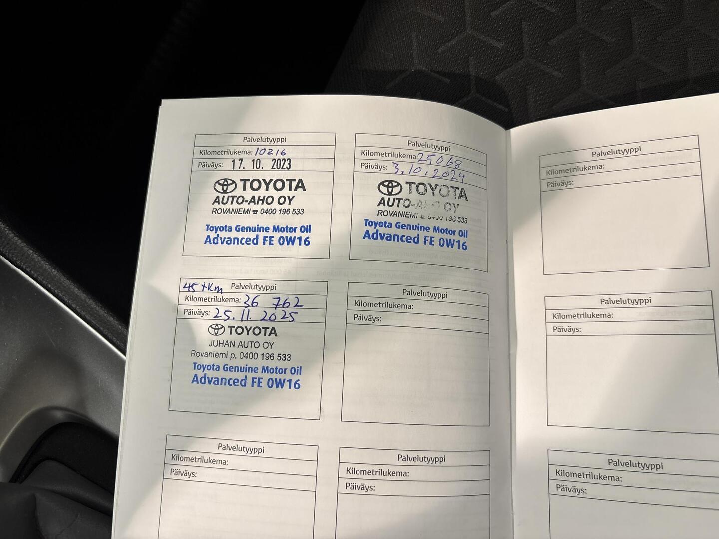 TOYOTA Yaris Cross 2023