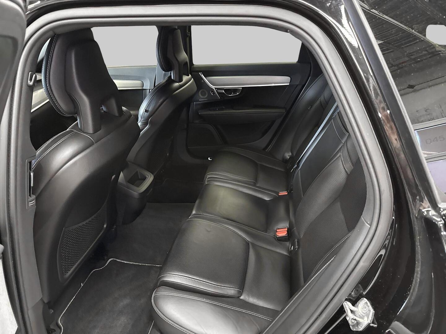 VOLVO V90 2017