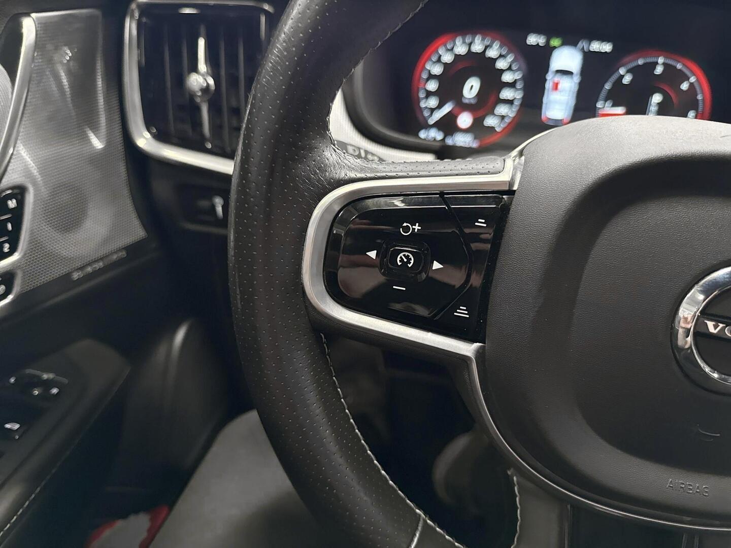 VOLVO V90 2017