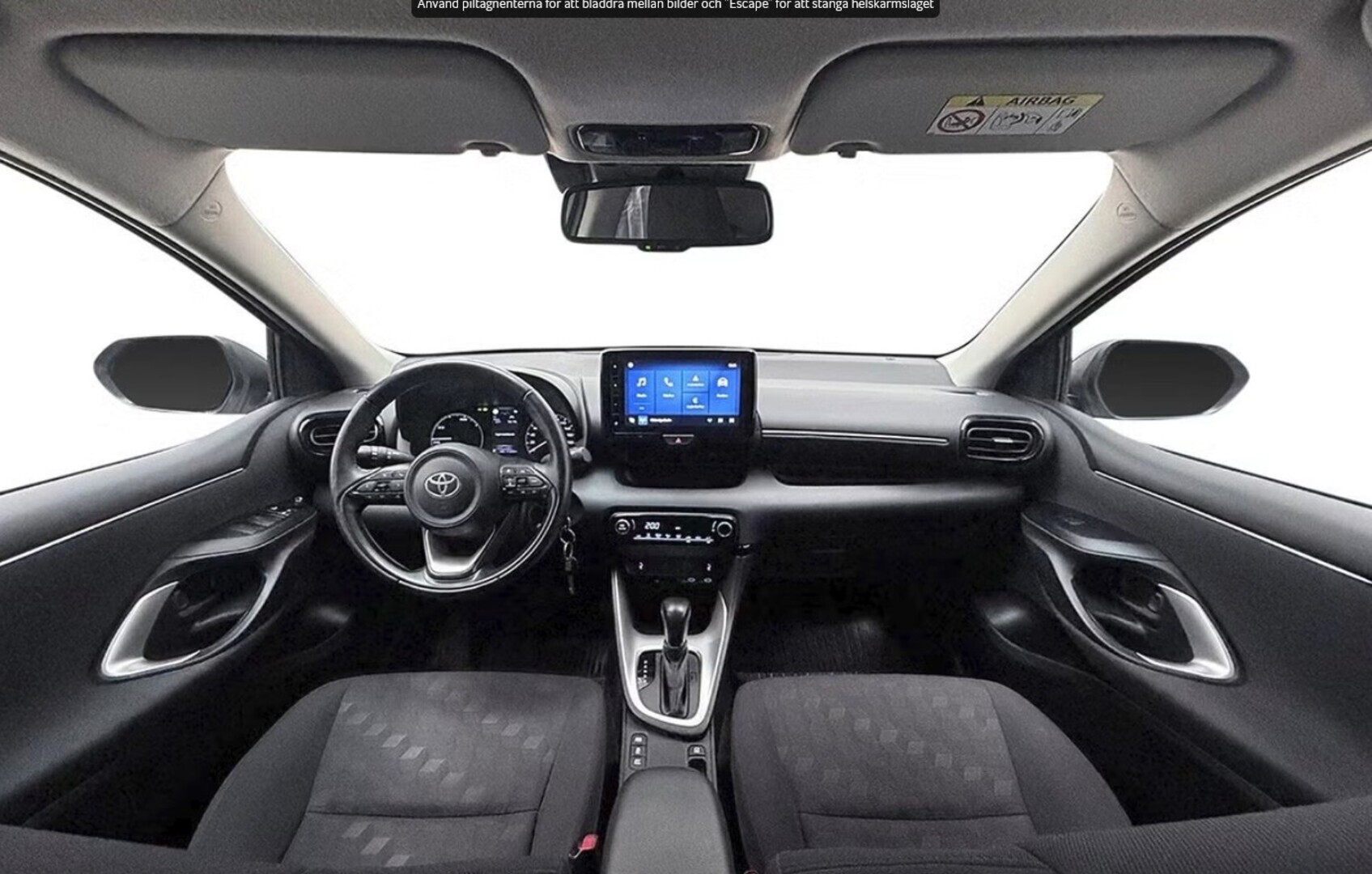 TOYOTA Yaris 3
