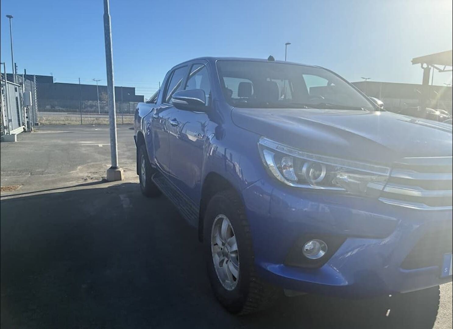TOYOTA Hilux 2017