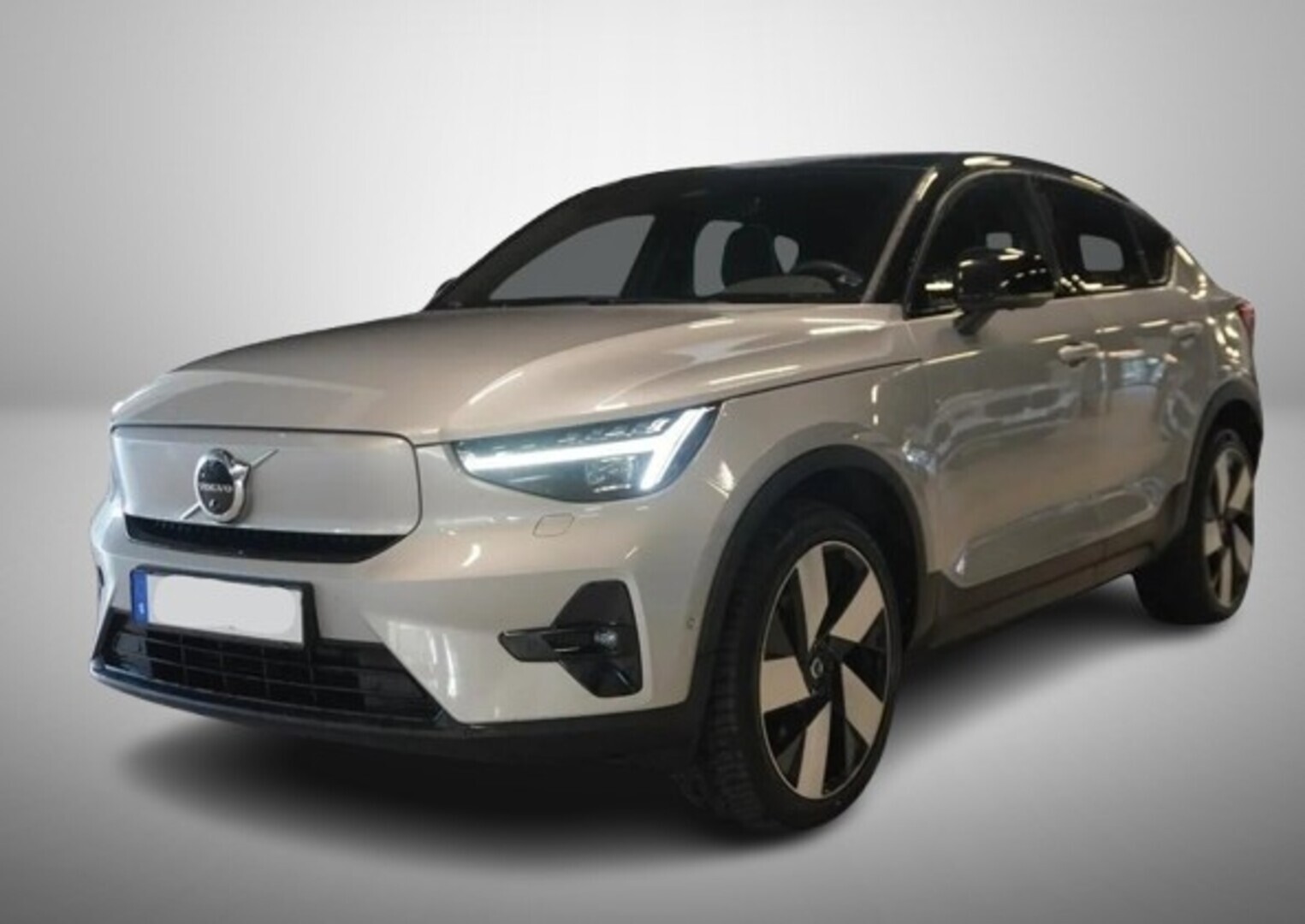 VOLVO C40 2