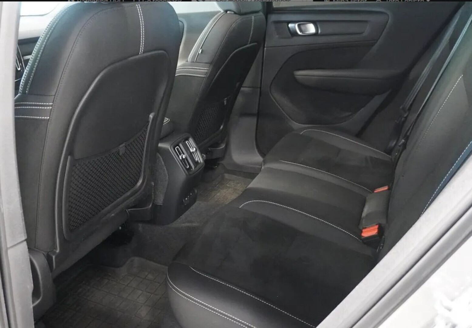 VOLVO C40 5