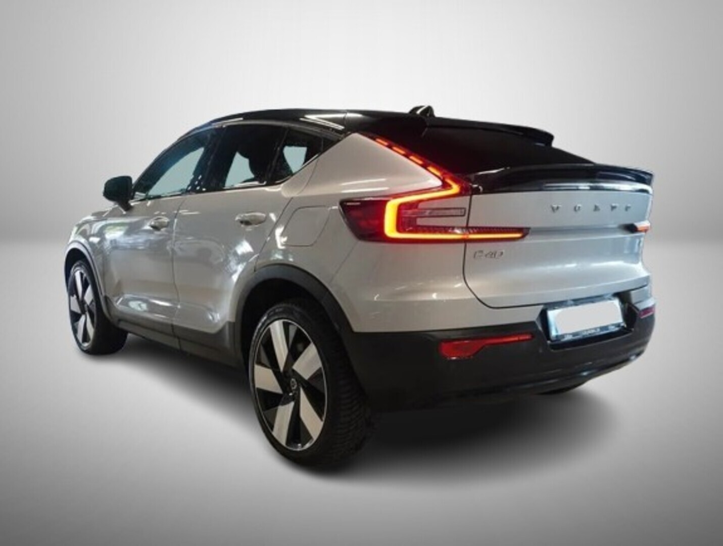 VOLVO C40 6
