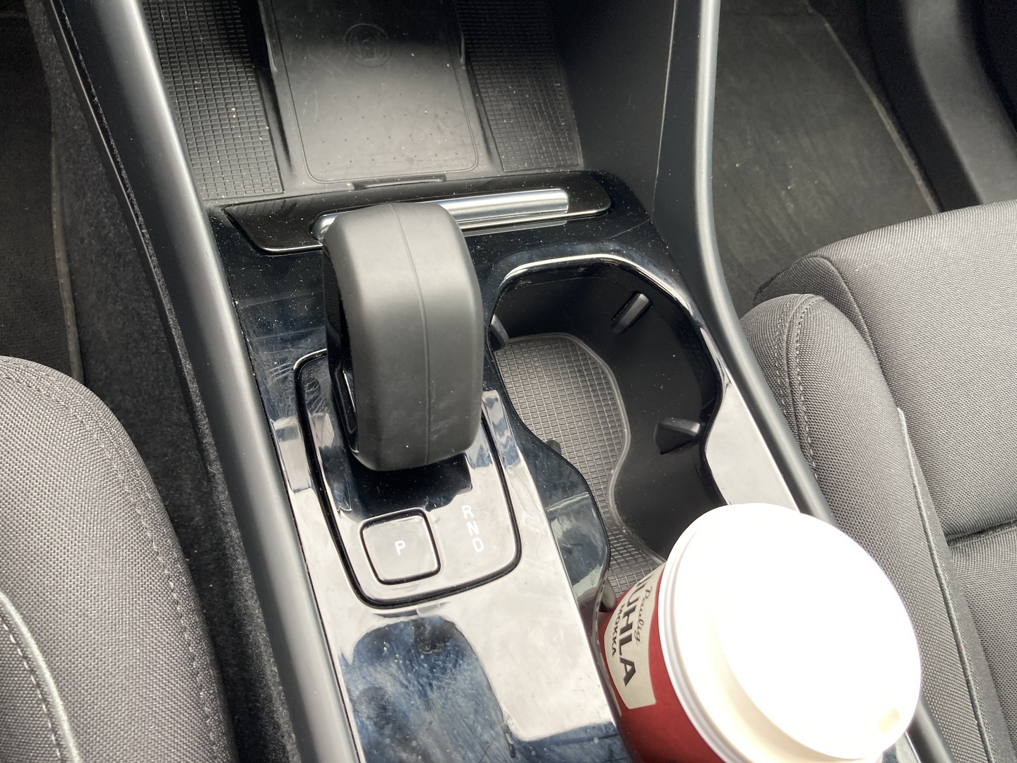 VOLVO C40 2023