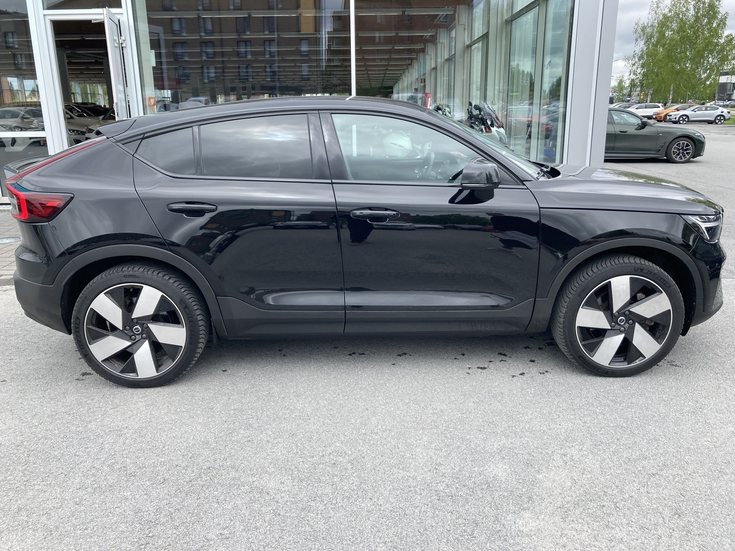 VOLVO C40 2023