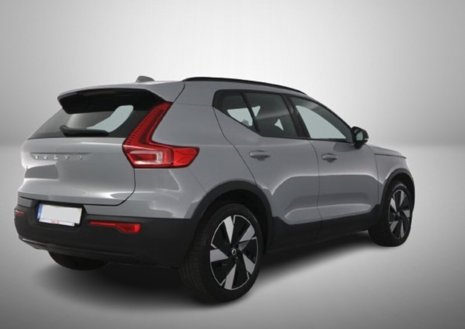 VOLVO EX40 5