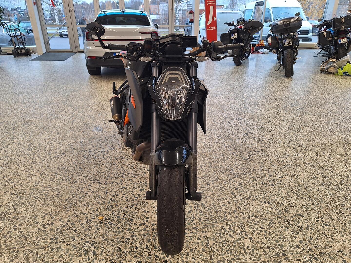 KTM 1290 2015